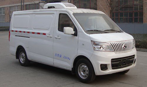 厦门金龙新款面包疫苗药品运送车
