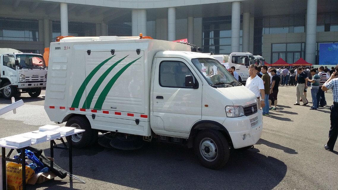 电动扫地车厂家_电动扫地车后桥_电动扫地车天津