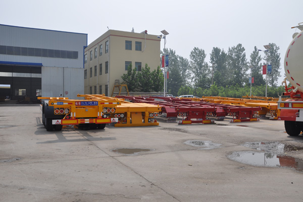 骨架车公告企业-邢台骨架车实时报价-二手半挂车