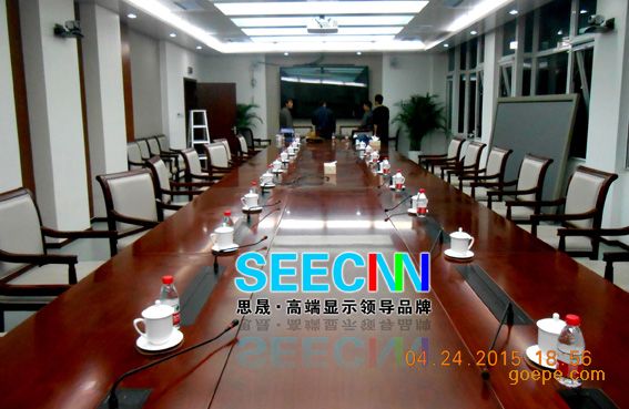 浙江商务部110寸100寸液晶工业显示器价格\/规