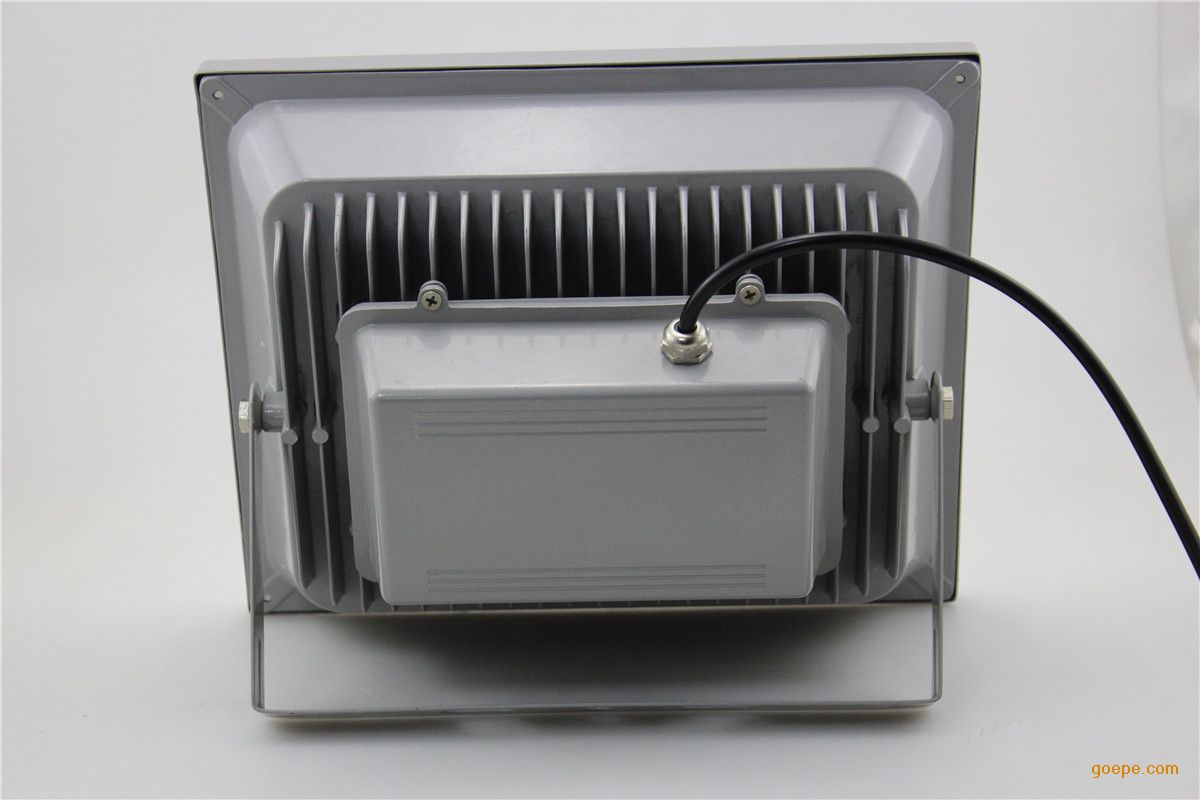 普瑞芯片LED50W投光灯生产厂家