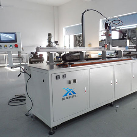 江门LED硬灯条灌胶机-江门LED硬灯条灌胶机