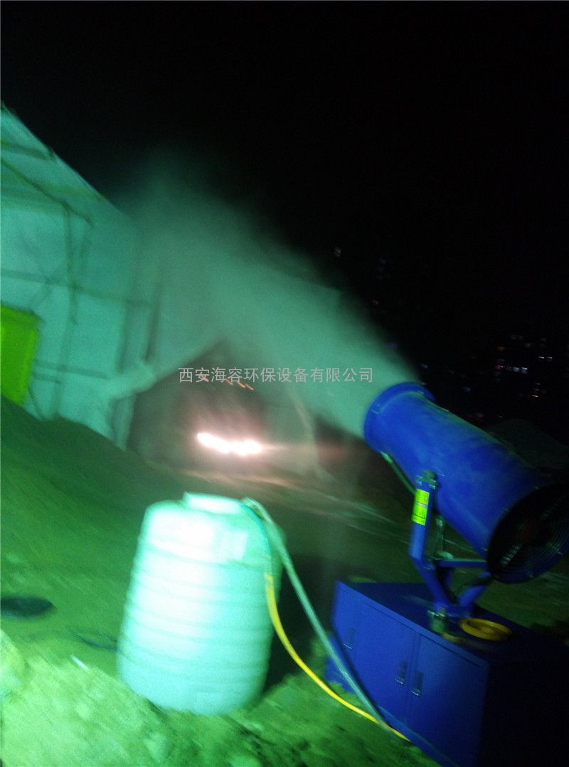 盐城晟威获得一种挂车式喷杆喷雾机专利