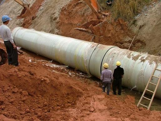福建泉州连续缠绕玻璃纤维增强塑料夹砂管排雨