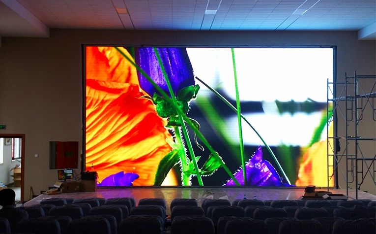 9led超清显示屏深圳厂家定制价格