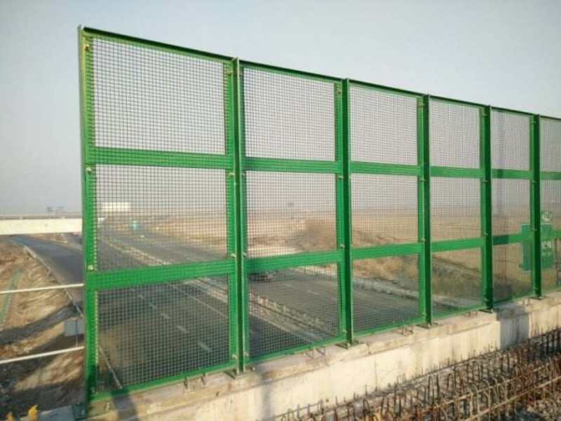 生产围网铁路桥梁钢丝隔离护栏网桥梁防护网可定制