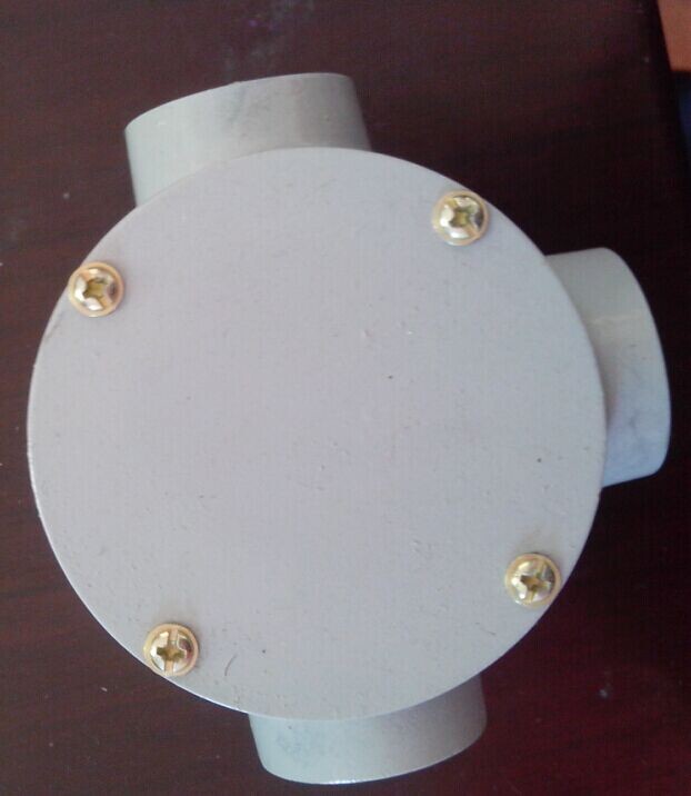 普通接线盒ah-g3/4三通平分线盒