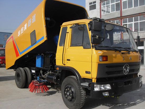 东风145扫路车