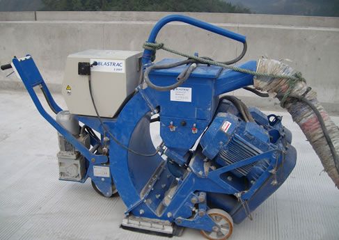 混凝土水平移动式抛丸机