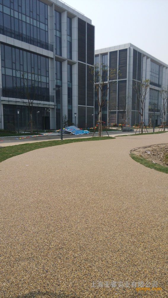 彩色胶粘石地坪-胶粘石地面,彩色胶粘石地坪,胶粘石地坪