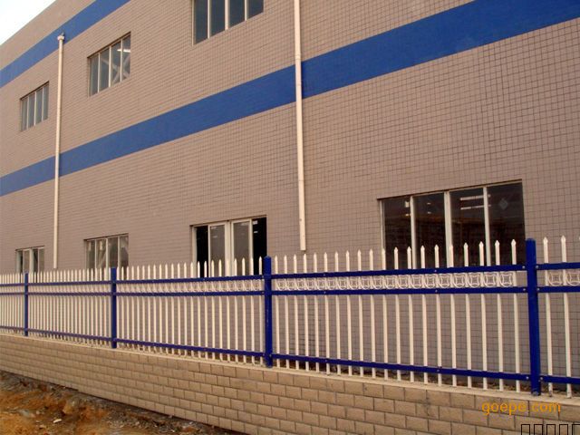 赤峰铁艺护栏厂家内蒙热镀锌围栏围墙栏杆新型简易组装护栏