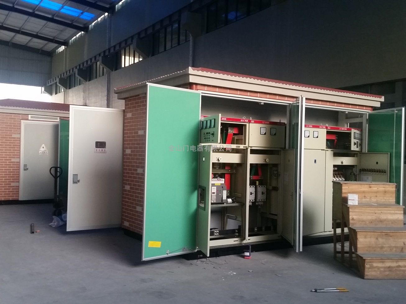 三绕组光伏箱式变电站,双分裂变压器