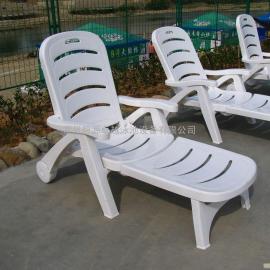 游泳池沙滩椅，塑料沙滩椅，