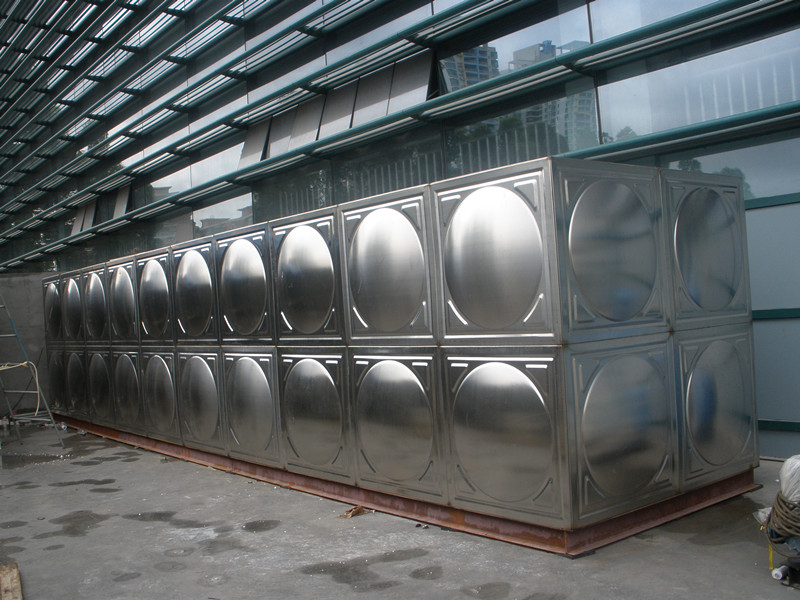 厂家销售组合式不锈钢水箱 玻璃钢水箱 膨胀水箱质优价平欢迎订购