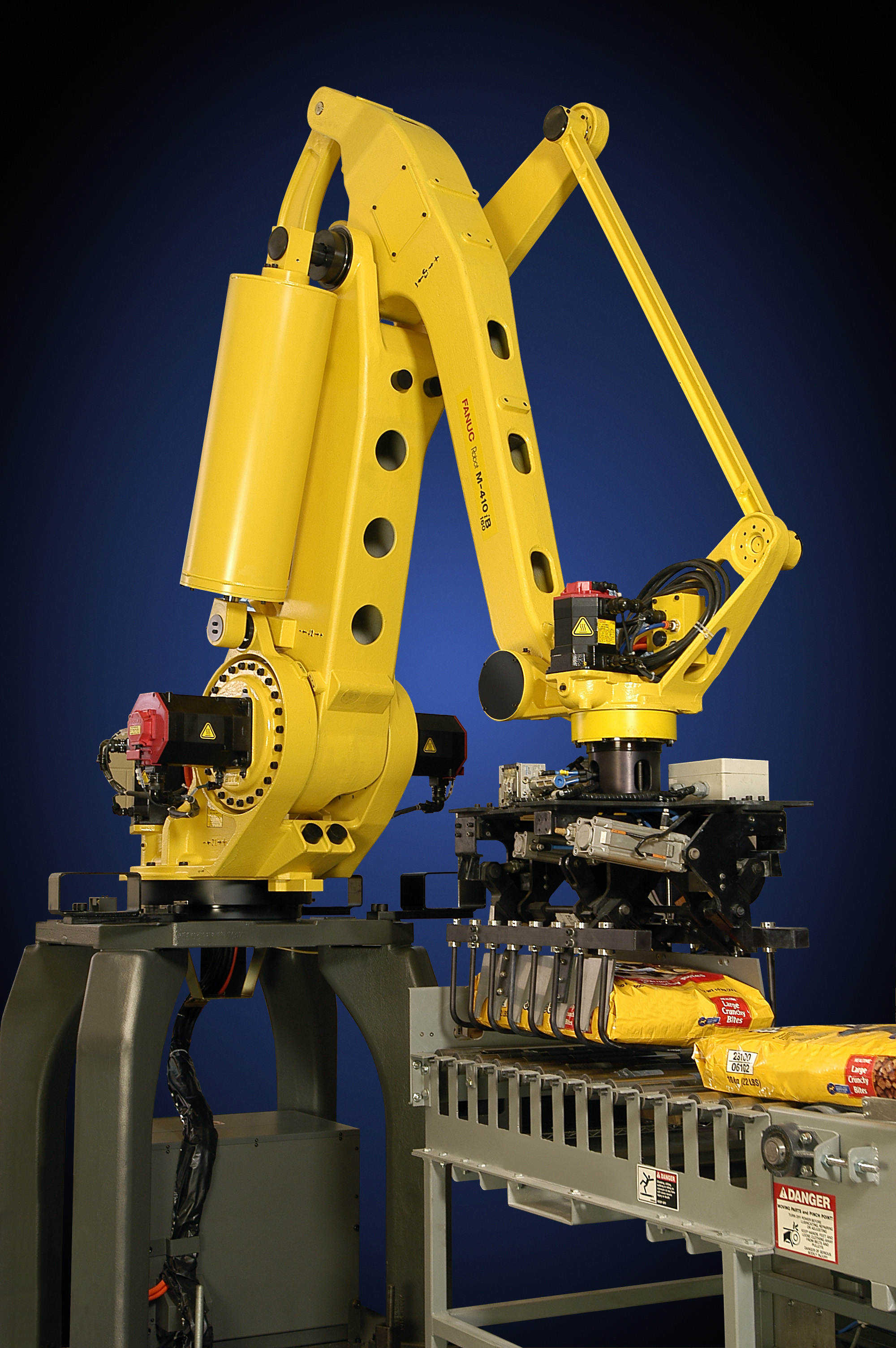 国内十大机械手排名 2_1491028248_5147.jpg