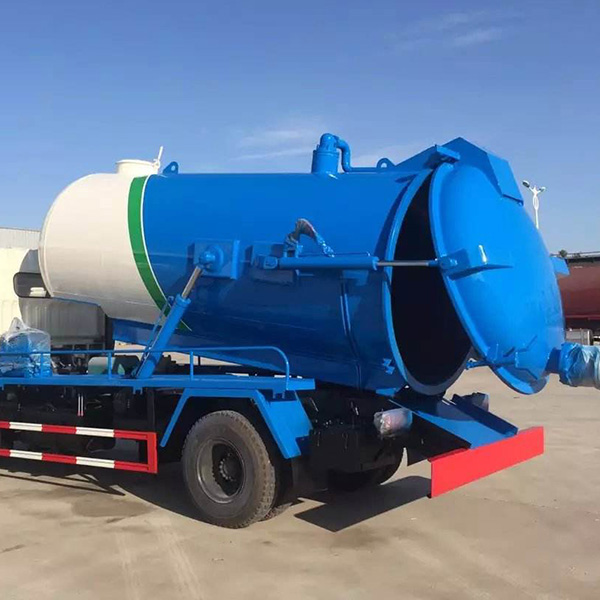 生活废水抽排车