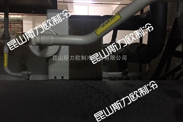 快速、低价、*风冷冷水机组维修