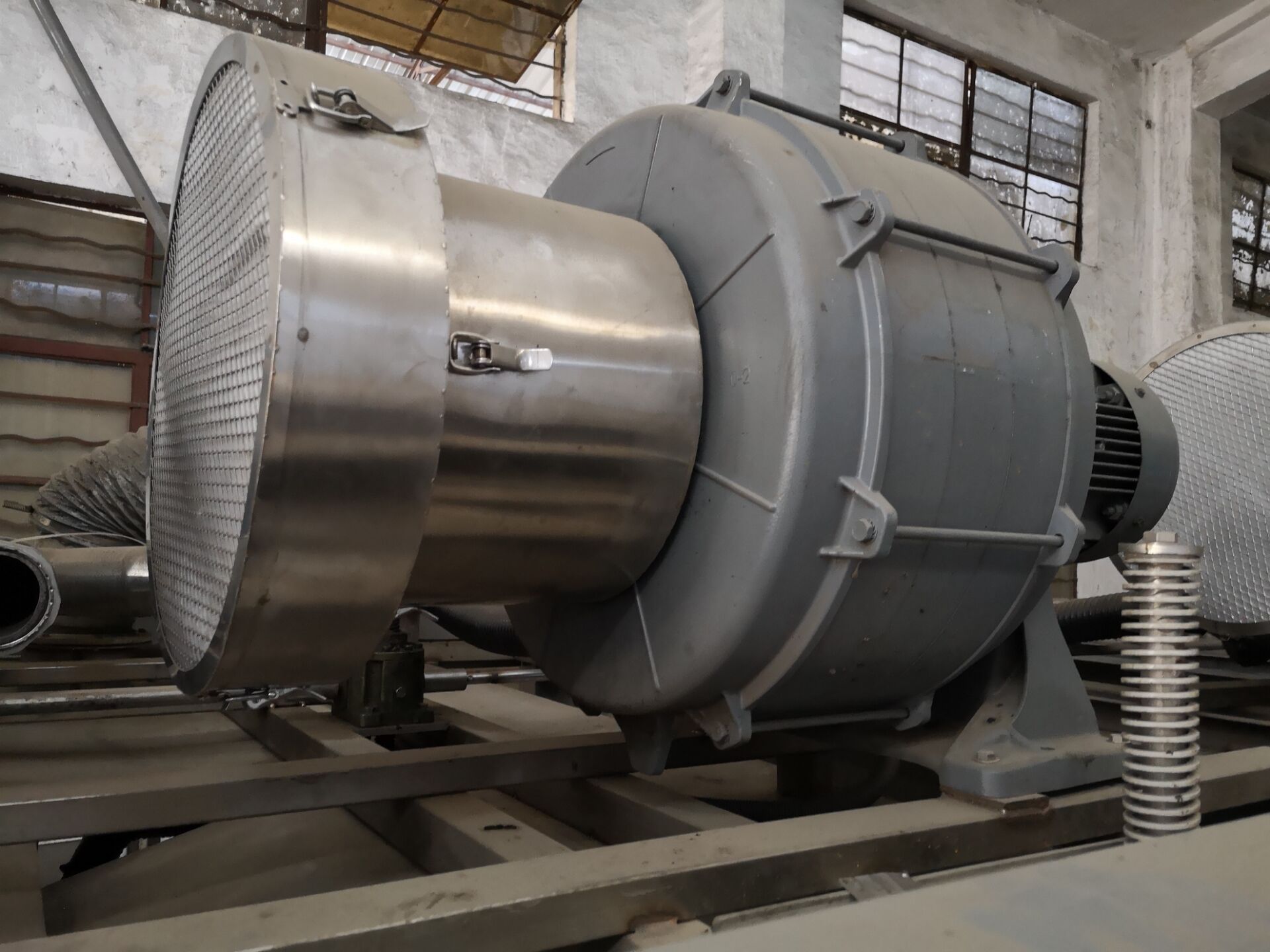 欧冠鼓风机,htb125-1005(带不锈钢消音器,过滤器)