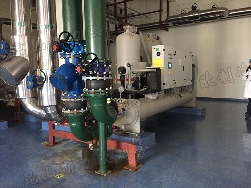 顿汉布什水冷全封闭螺杆冷水机组维修保养